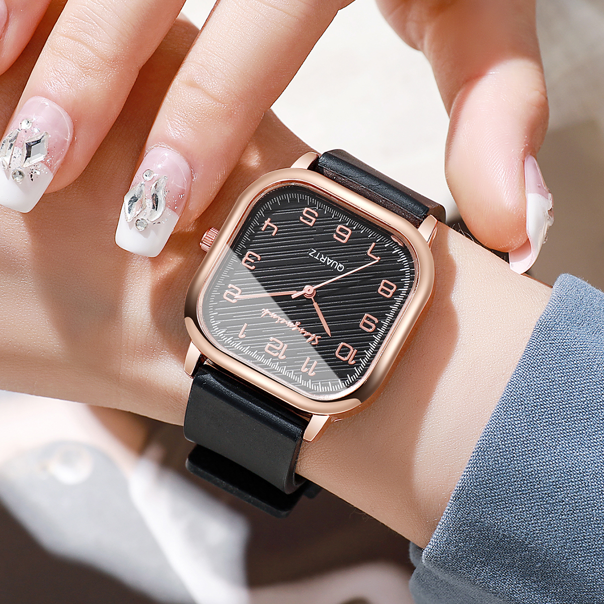 Fashion Square Women Watches C - Silicone Band Women recensie en prijs