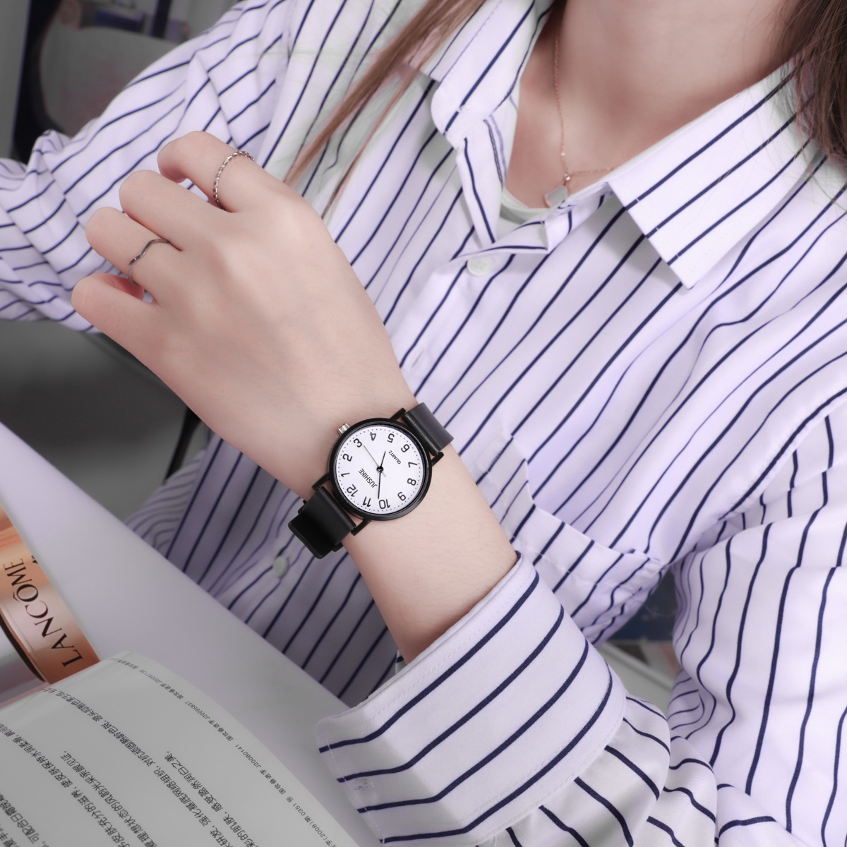 YIKAZE Women's Wristwatch Simp - Silicone Band Women recensie en prijs